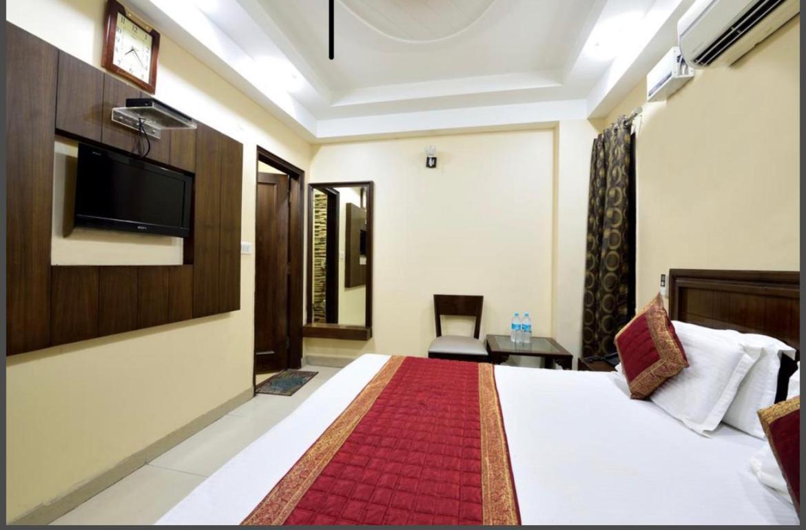 Hotel Gaylord International - New Delhi Nova Deli Exterior foto