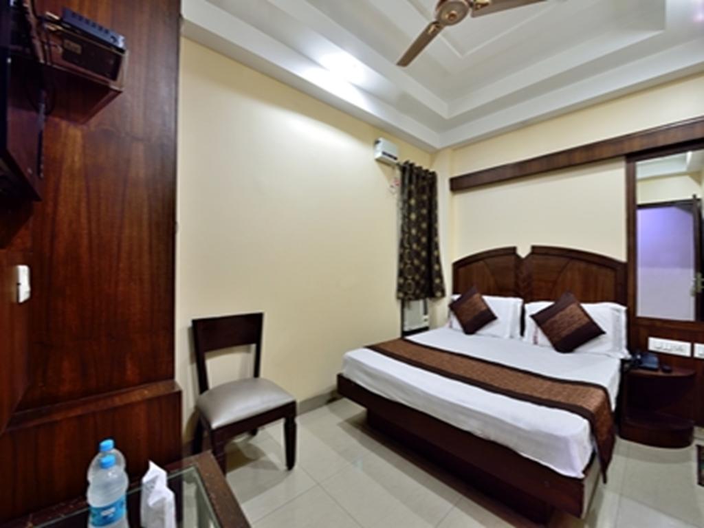 Hotel Gaylord International - New Delhi Nova Deli Exterior foto